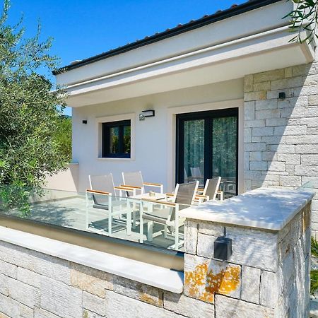 סקאלה פוטאמיאס Ilias Suites מראה חיצוני תמונה